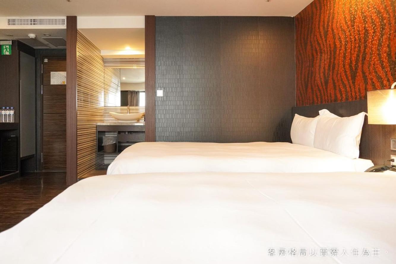 Talmud Hotel Yizhong Taichung Esterno foto