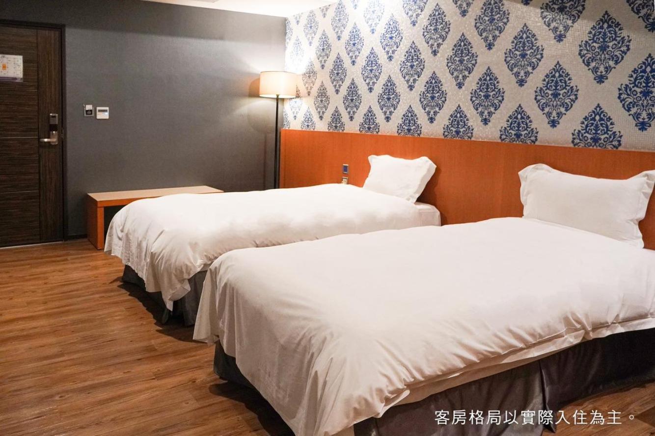 Talmud Hotel Yizhong Taichung Esterno foto
