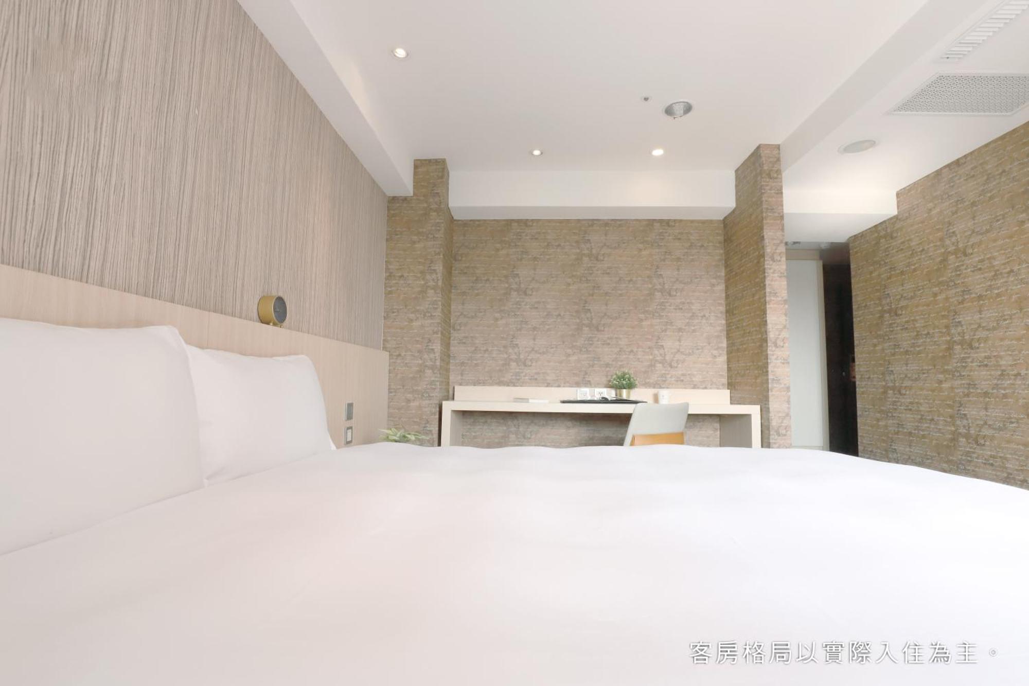 Talmud Hotel Yizhong Taichung Esterno foto