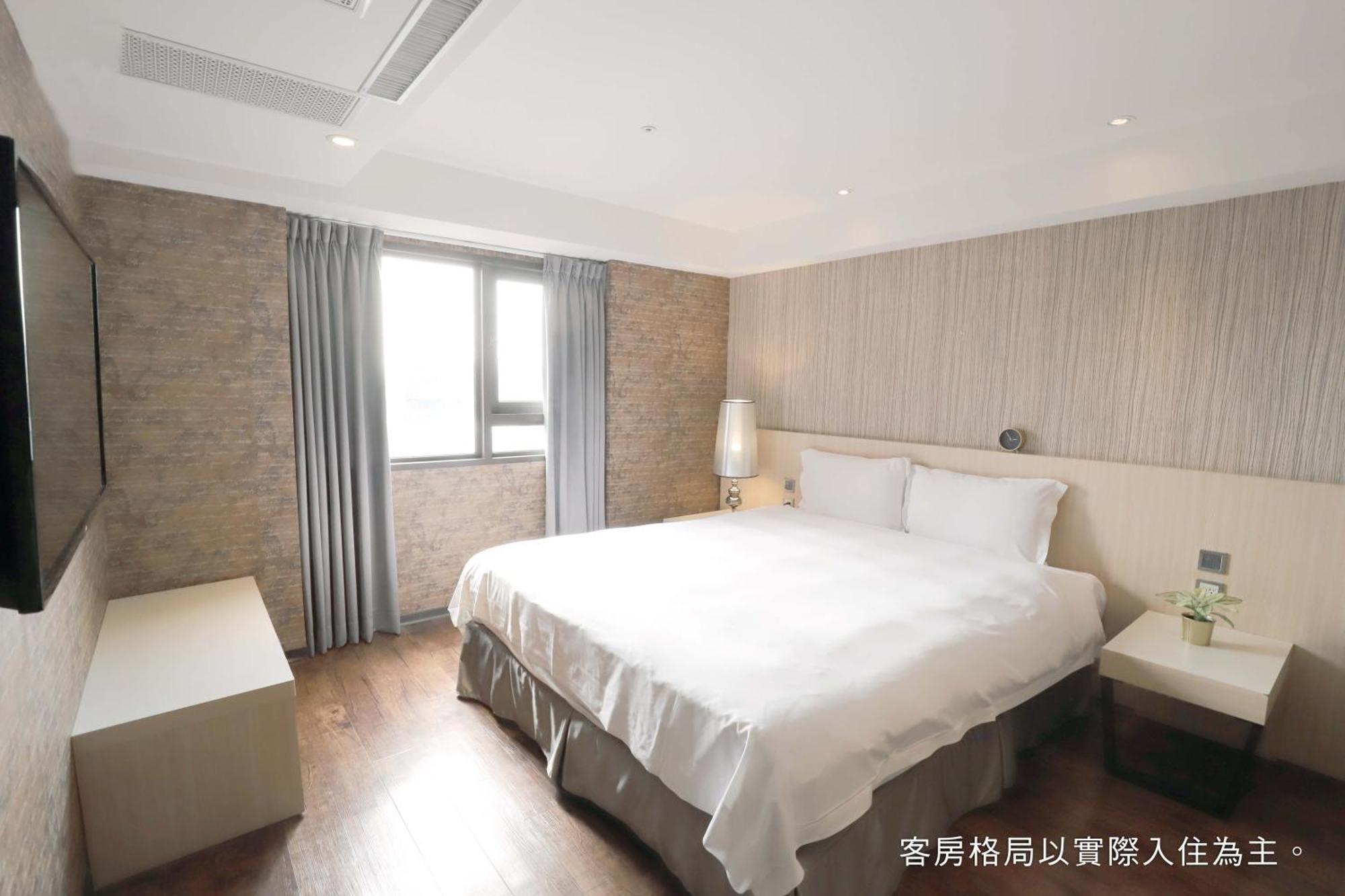Talmud Hotel Yizhong Taichung Esterno foto