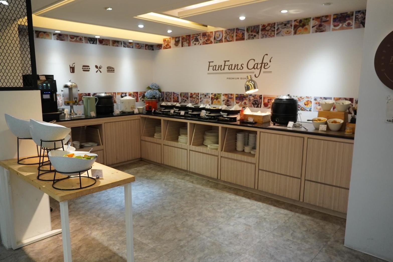 Talmud Hotel Yizhong Taichung Esterno foto