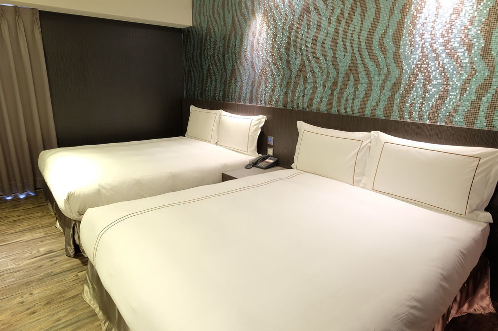 Talmud Hotel Yizhong Taichung Esterno foto