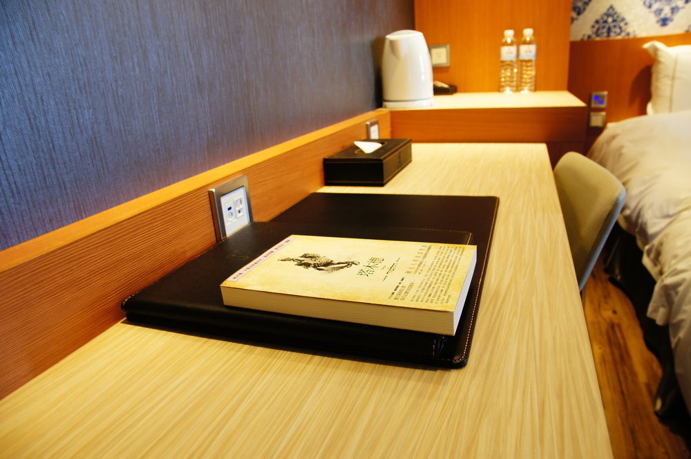 Talmud Hotel Yizhong Taichung Esterno foto